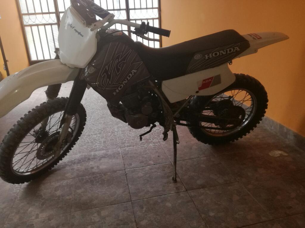 Urgente Vendo Honda Xr200 Brasil 35 Mill
