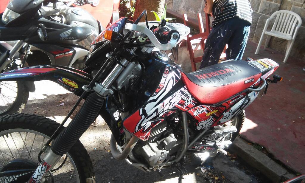 Vendo Tornado ,xtz 250 Permuto.negociabl