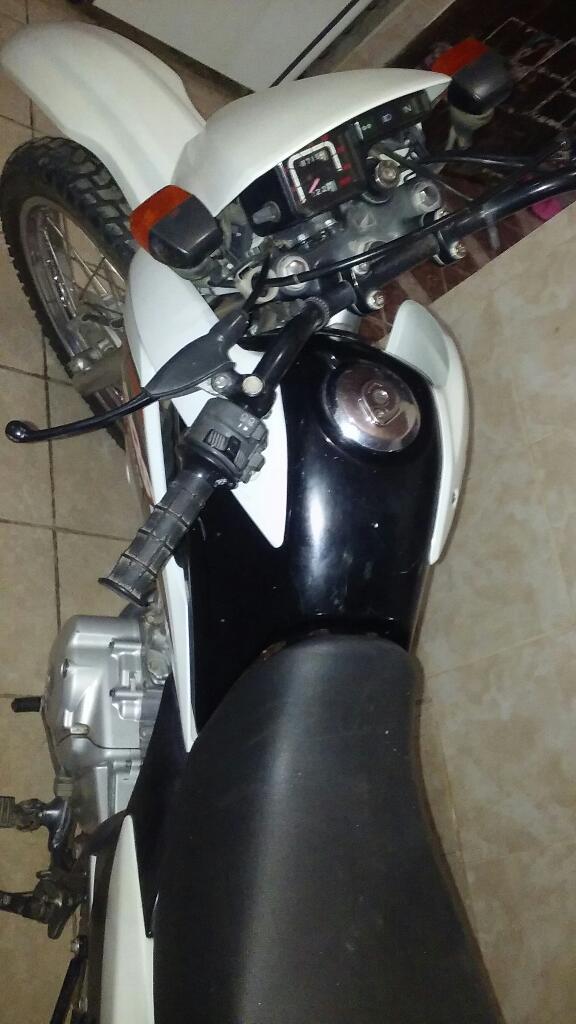 Vendo Honda Bros 2.008 a