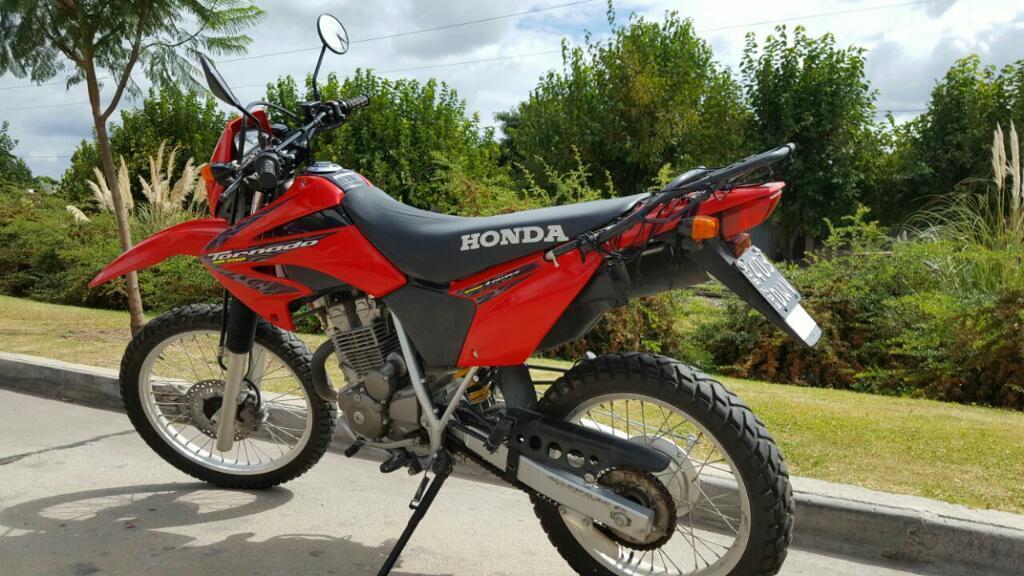 Honda Tornado Roja