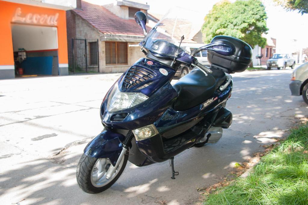 Kymco 250 Bet Win Excelente