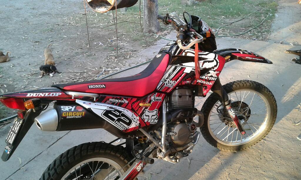 Vendo Honda Tornado 250cc Impecable