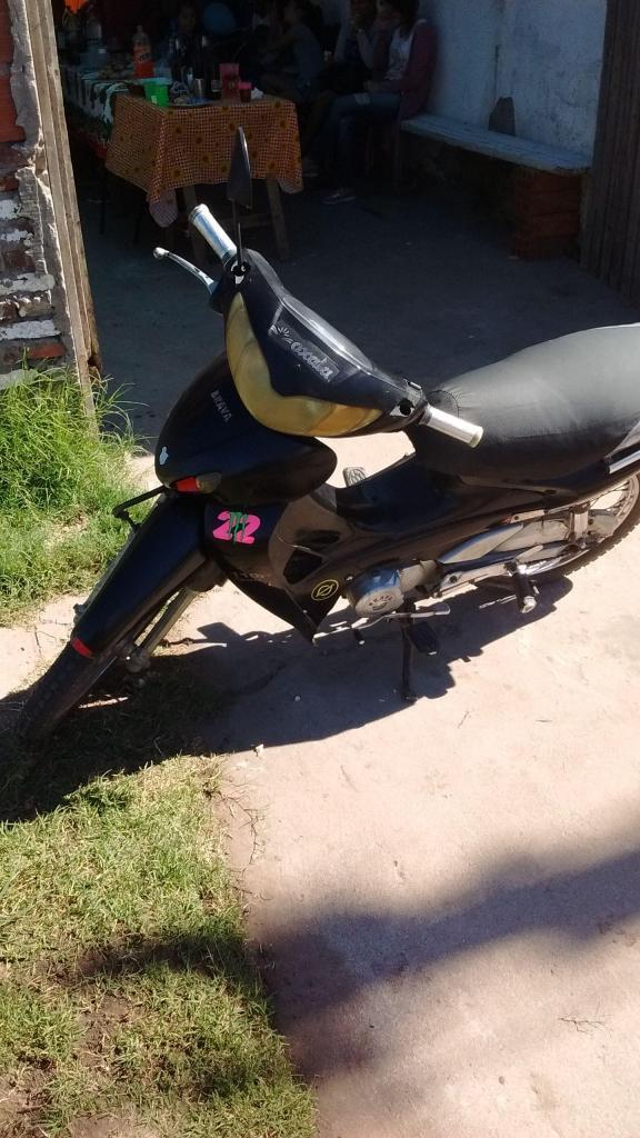 Vendo Permuto Asegurada con Vtv Y Alarma