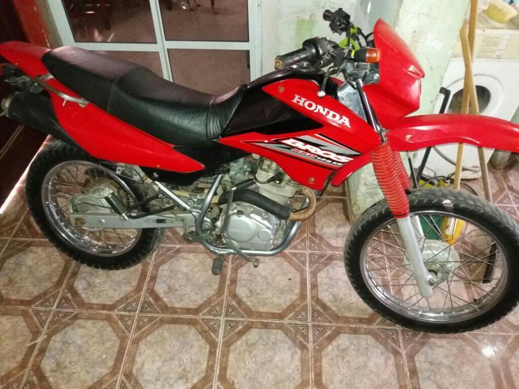 Vendo Honda Bros Modelo 2008