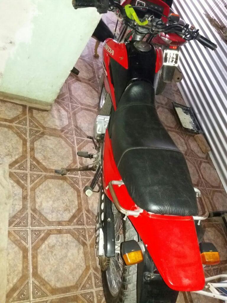 Vendo Honda Bros Modelo 2008