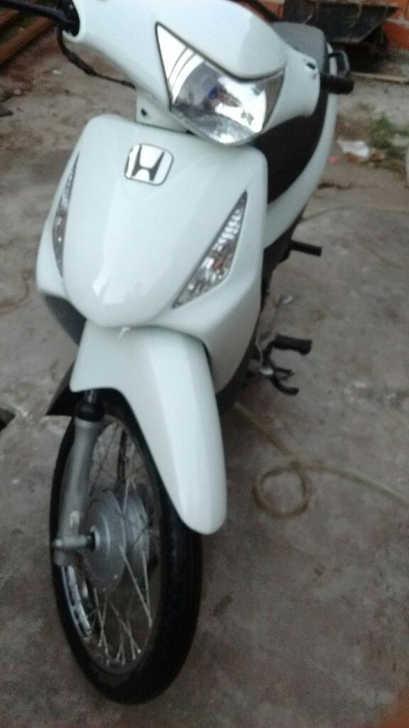 Vendo Moto Honda Biz 125