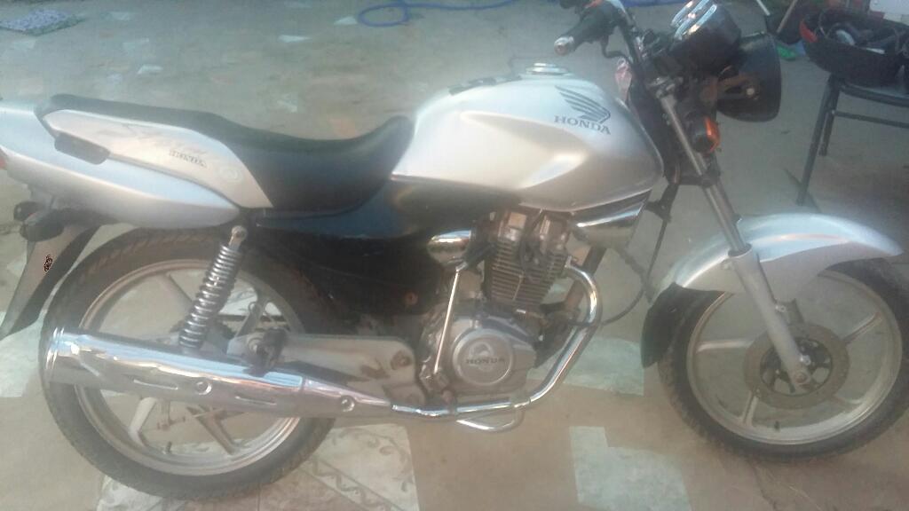 Vendo O Permuto Hobda Storm Modelo 2008