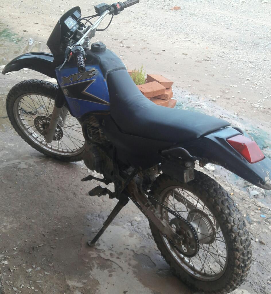 Moto Yamaha Xt 225 Buen Estado