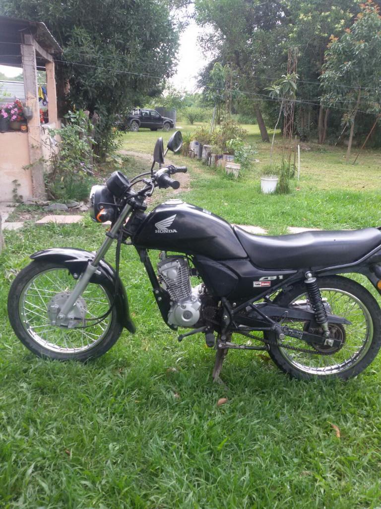 Honda Cb1 2014