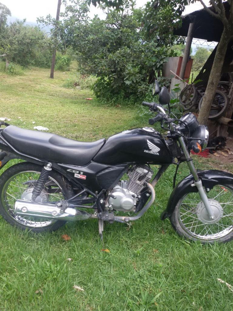 Honda Cb1 2014