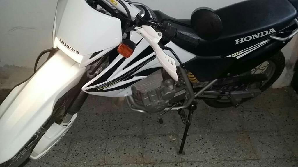 Vendo Honda Tornado