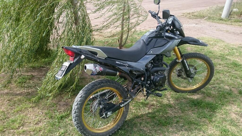 Motomel Skua 250 Full 2014