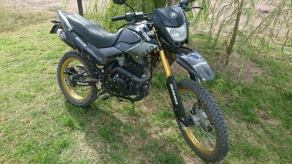 Motomel Skua 250 Full 2014