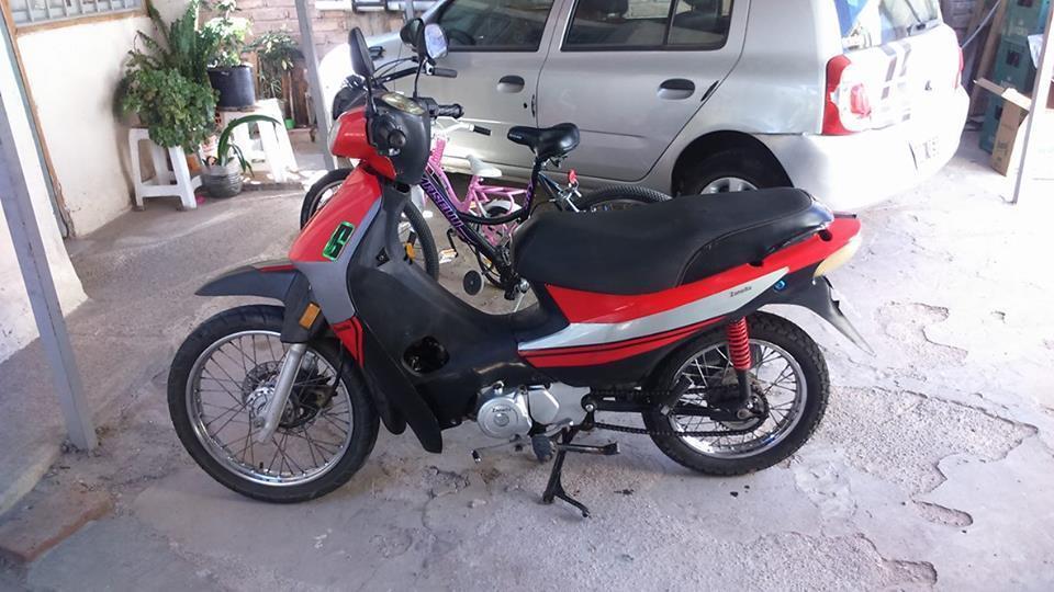 vendo zb 2012 al dia muy buen estado