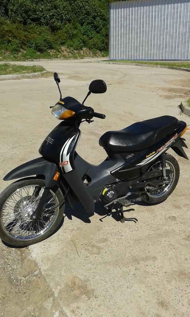 Vendo Moto Brava 110 $ 9000 Impecable