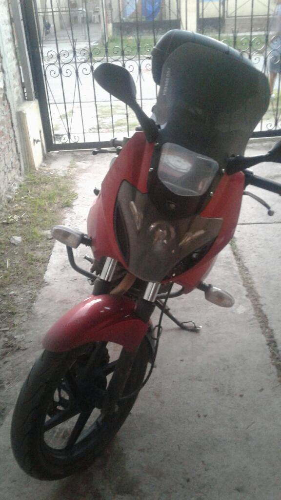 Bajaj Rouser 220 No Yamaha No Honfa