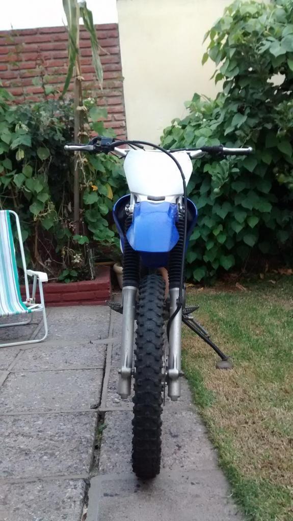 Yamaha TTR 230