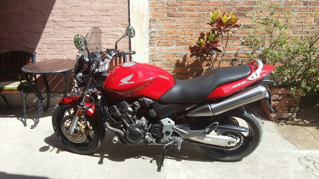 Honda Hornet 919cc Mod 2005. Impecable