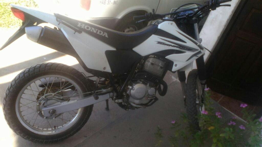 Vendo Honda Tornado