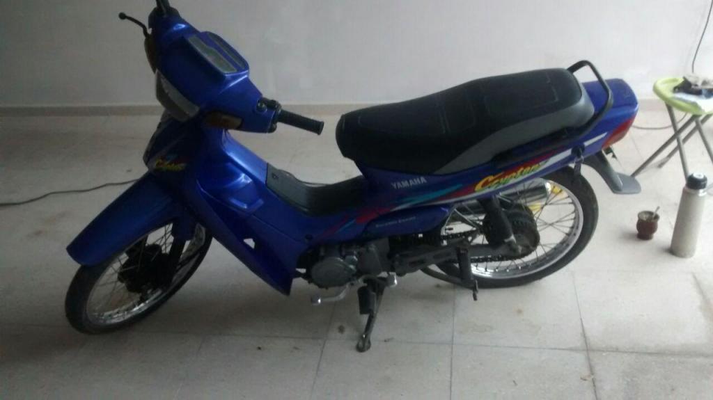 VENDO YAMAHA CRYPTON 2011 MUY BUEN ESTADO!