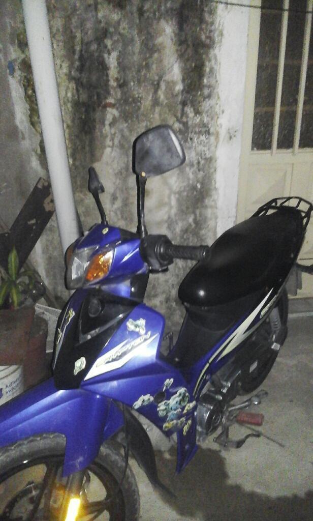 Vendo Moto Yamaha Crinton 110 O Permuto