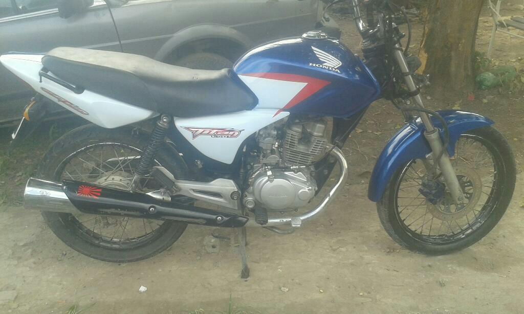 Vendo O Permuto Cg Titan