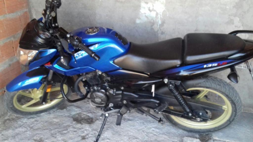 Bajaj Rouser 135cc (negociable-acepto moto como parte de pago)