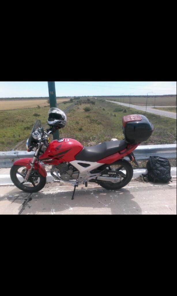 Vendo Twister Recibo Moto Parte Pago