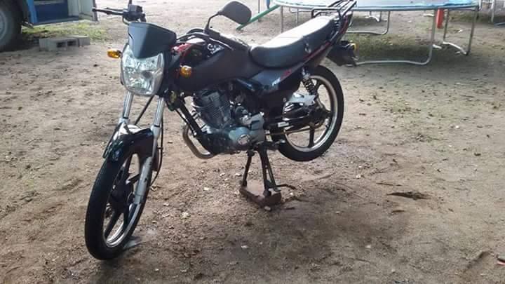 Vendo Zanella Rx150 Modelo 2013