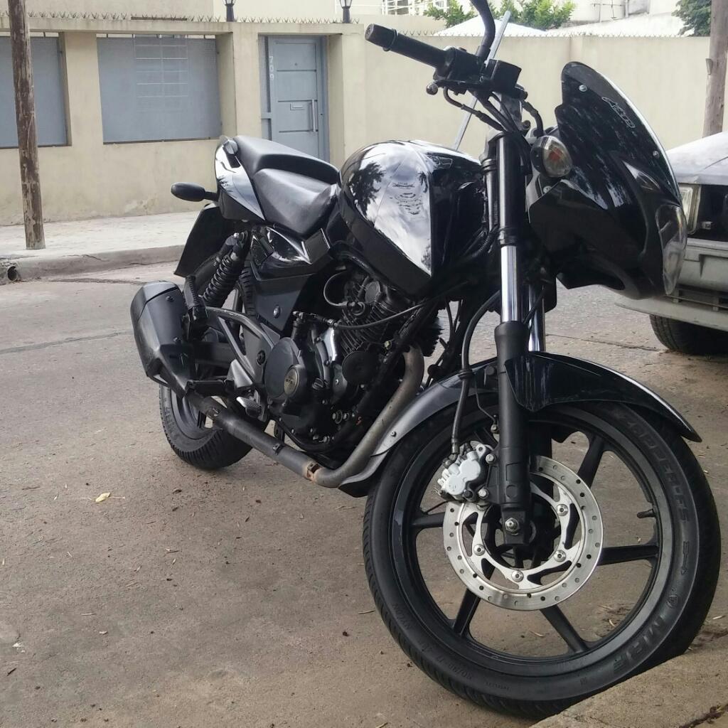 Vendo O Permuto Bajaj Rouser 180