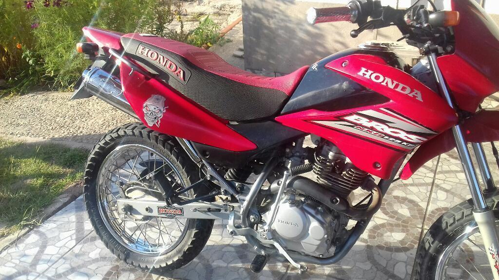 Vendo Honda Bross 125