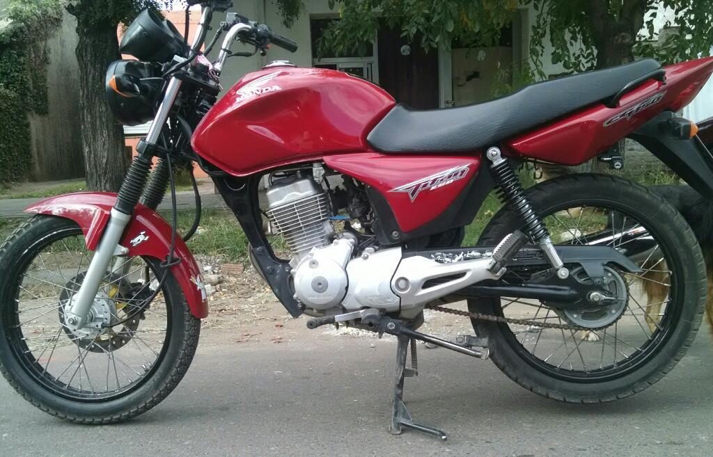 Vendo Honda Titan Modelo 2012