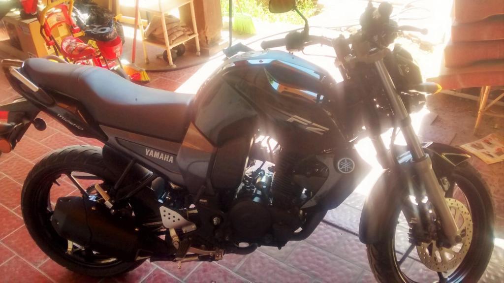 VENDO FZ16 MOD 2012 URGENTE POR VIAJE!