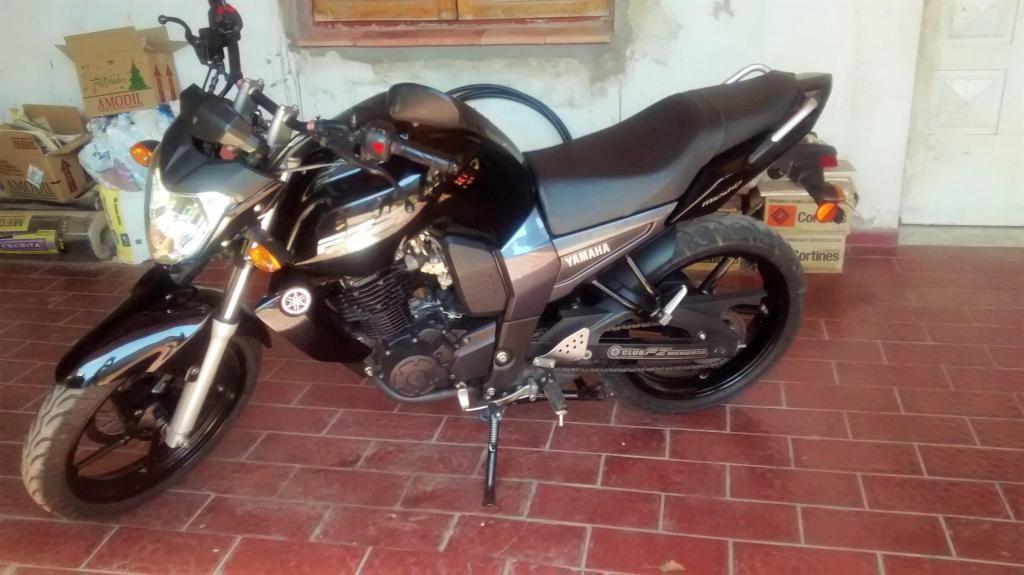 VENDO FZ16 MOD 2012 URGENTE POR VIAJE!