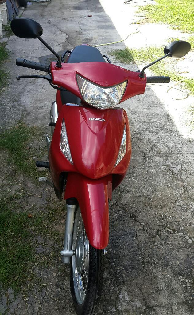 Honda Biz 125. 1463km. Año 2015