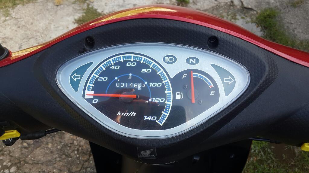 Honda Biz 125. 1463km. Año 2015