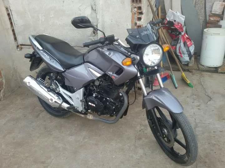 Vendo Moto Brava Altino modelo 2013