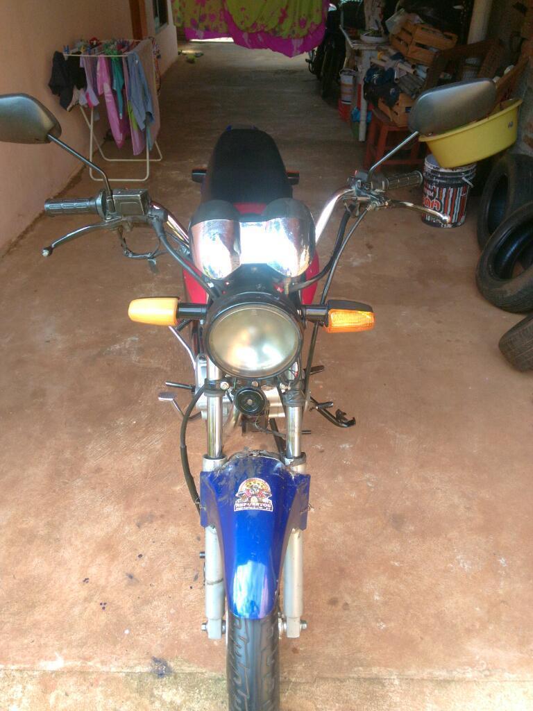 Vendo Moto