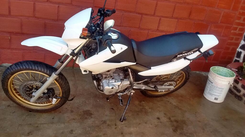 Vendo Permuto Honda Bros 125