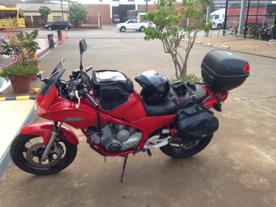 vendo yamaha xj 600 145.000$