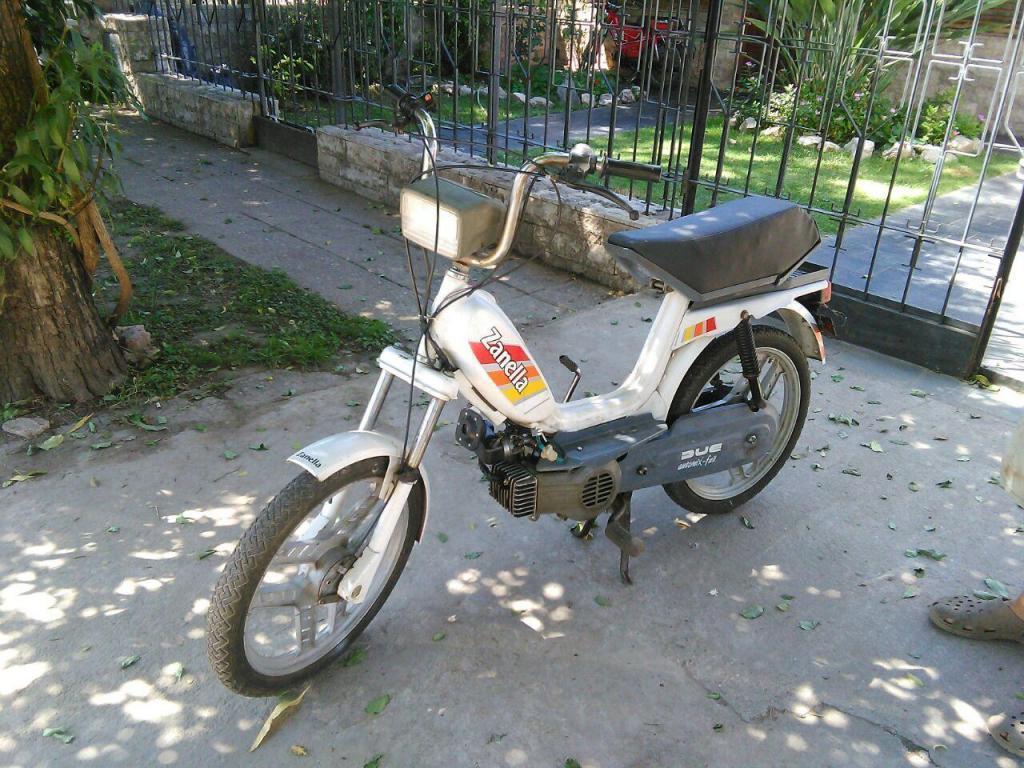 Ciclomotor Zanella Due 50cc llevada a 80cc