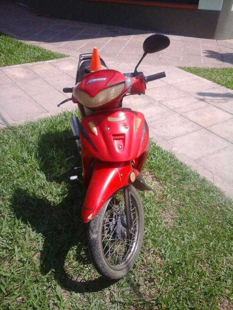 Vendo Moto Motomel