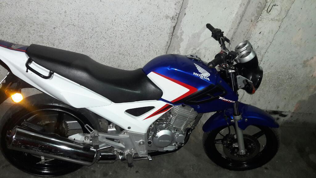 Vendo O Permuto X Tornado, Honda Twister