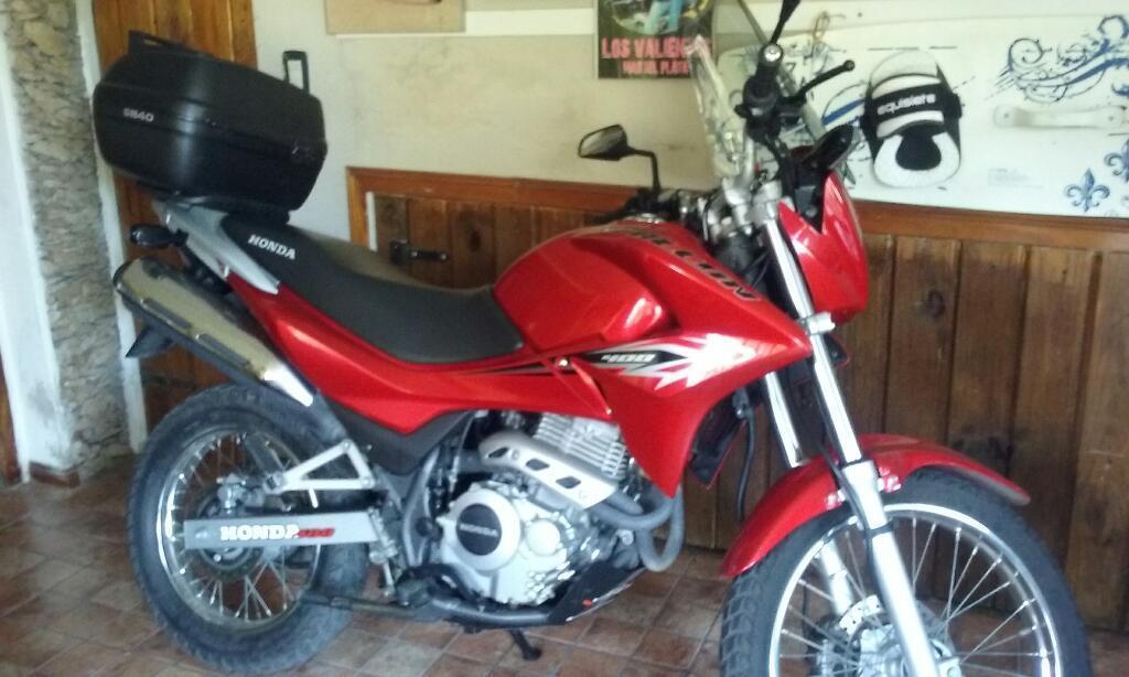 Vendo Honda Falcon 400 2015