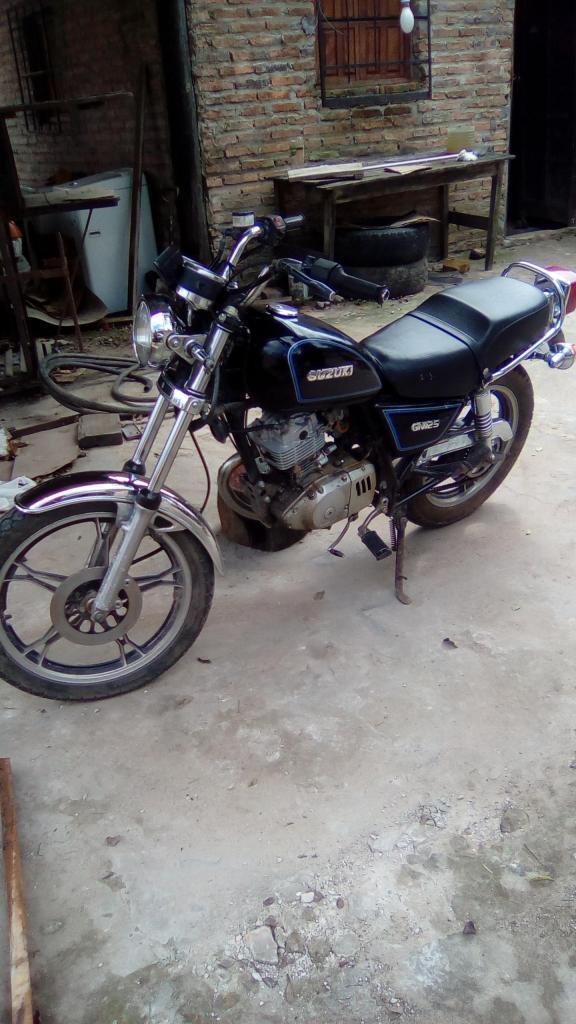 vendo moto susuki 125