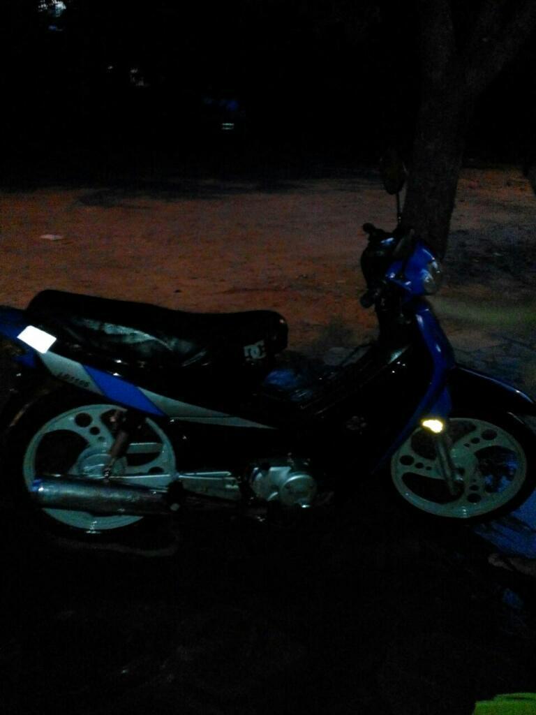 Vendo Moto