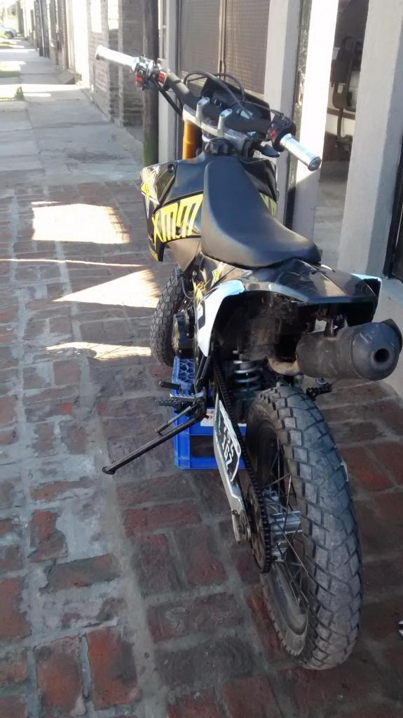 vendo motomel 250