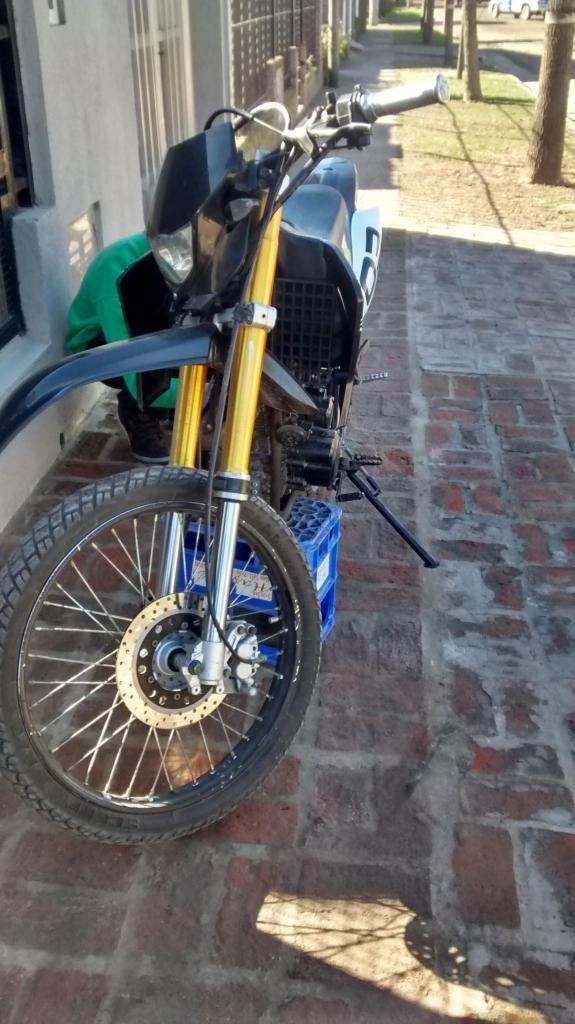 vendo motomel 250
