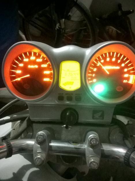 honda twister 250 titular impecable