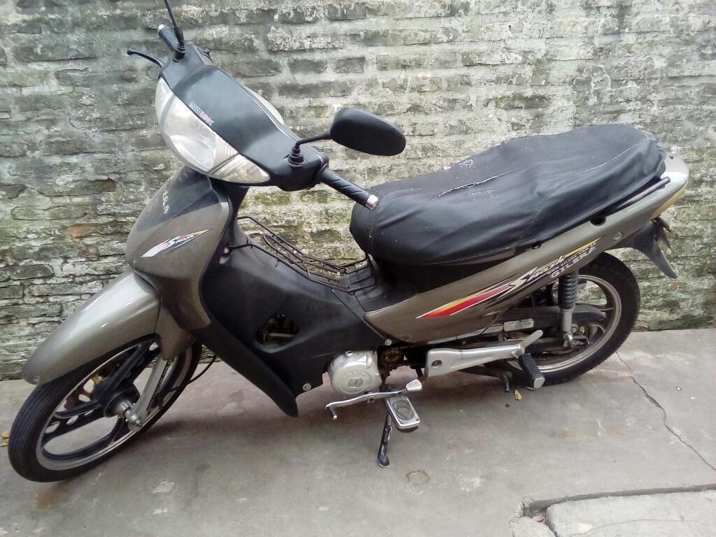 Vendo Gilera Smash Full 2010